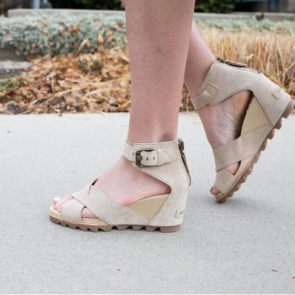 Sorel Sandals Wedge Suede Joanie